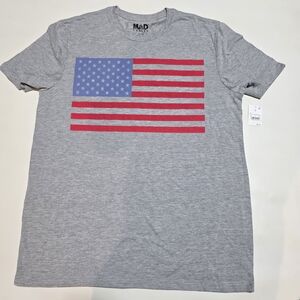 MAD ENGINE USA Flag Patriotic T-shirt, Tee, Size XL.